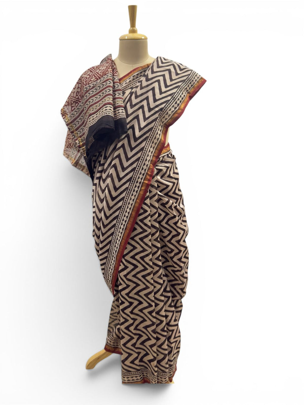 Chanderi Silk Saree with Bagru Print (Black &amp; ivory body with rust red border)