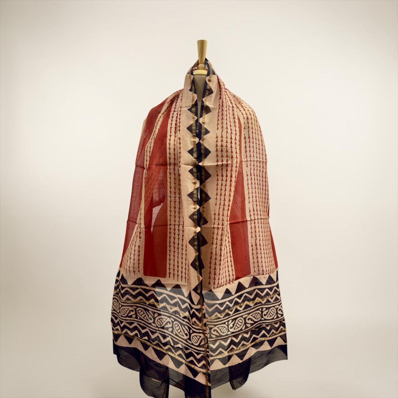 Premium cotton silk Printed dupatta.